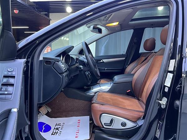 奔驰R级 2014款 R 320 4MATIC 商务型