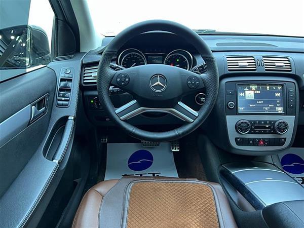 奔驰R级 2014款 R 320 4MATIC 商务型