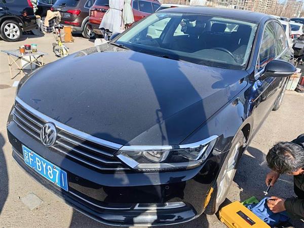 迈腾 2018款 改款 330TSI DSG 豪华型