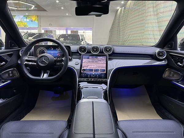 奔驰C级 2023款 C 260 L 皓夜运动版