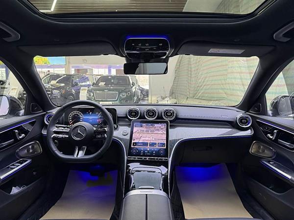 奔驰C级 2023款 C 260 L 皓夜运动版