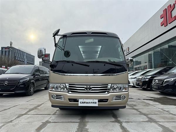 柯斯达 2022款 4.0L 手动