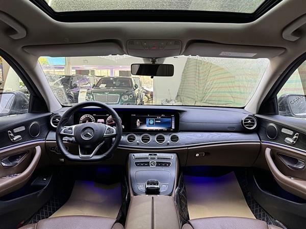 奔驰E级 2018款 改款 E 200 L 运动型 4MATIC