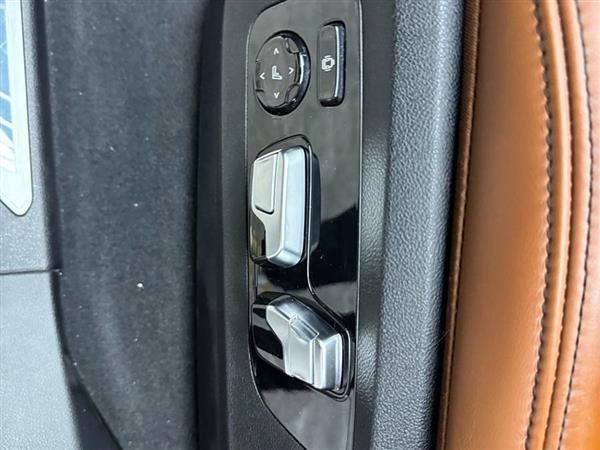 宝马X7 2022款 xDrive40i 尊享型M运动套装