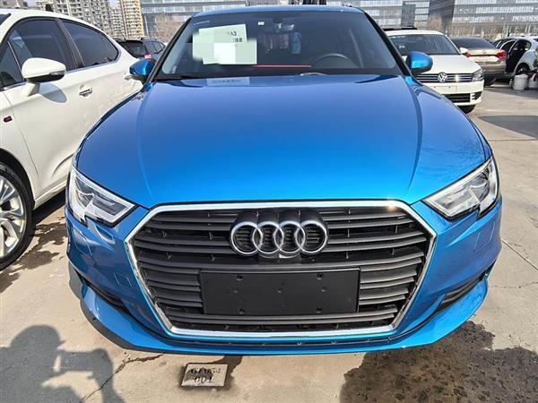 奥迪A3 2018款 30周年年型 Sportback 35 TFSI 进取型