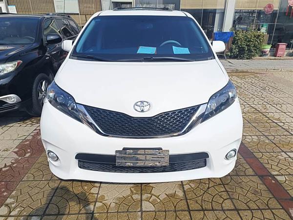 SIENNA 2011款 3.5L 两驱自动型