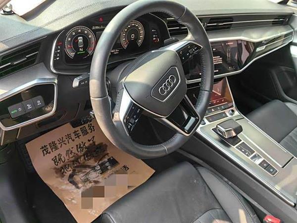 奥迪A6L 2021款 45 TFSI 臻选致雅型