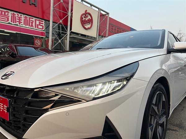 伊兰特 2023款 1.5L CVT LUX尊贵版