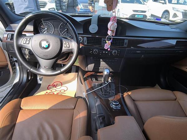 宝马3系 2010款 320i 豪华型