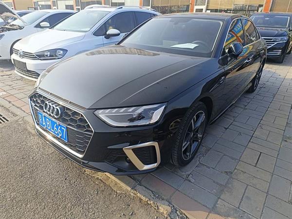 奥迪A4L 2020款 40 TFSI quattro 豪华动感型