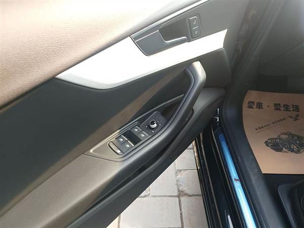 奥迪A4L 2020款 40 TFSI quattro 豪华动感型