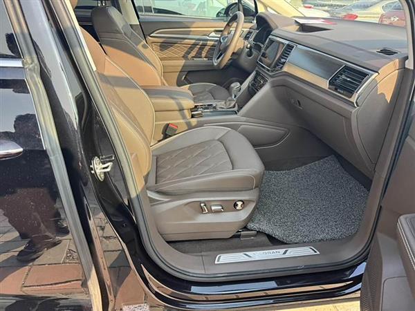 威然 2020款 380TSI 尊贵版