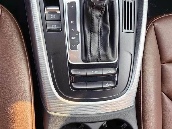 奥迪Q5 2015款 40 TFSI 技术型