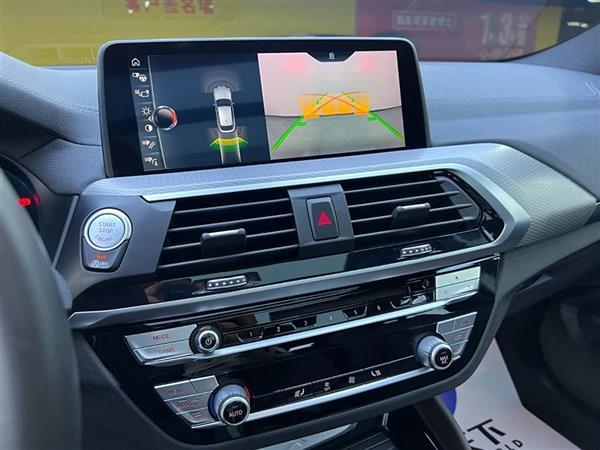 宝马X4 2019款 xDrive30i M运动套装