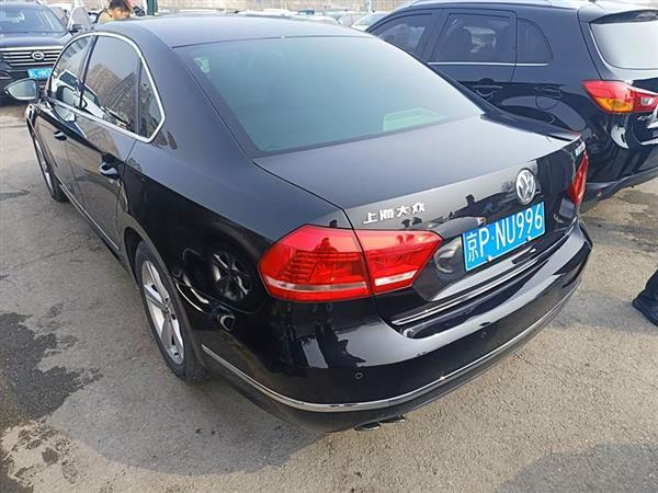 帕萨特 2013款 1.8TSI DSG御尊版