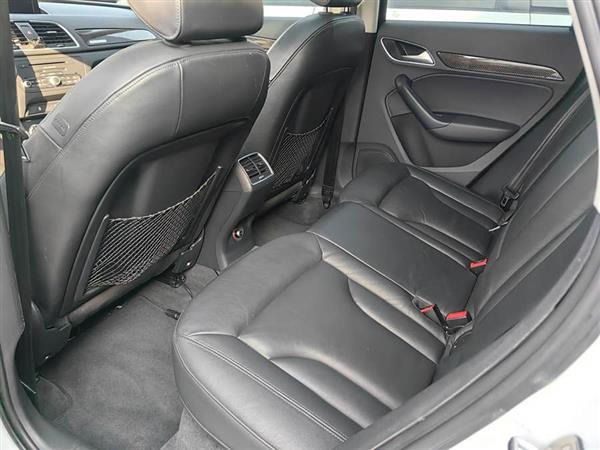 奥迪Q3 2015款 35 TFSI quattro 技术型