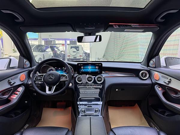 奔驰GLC 2021款 GLC 260 L 4MATIC 动感型
