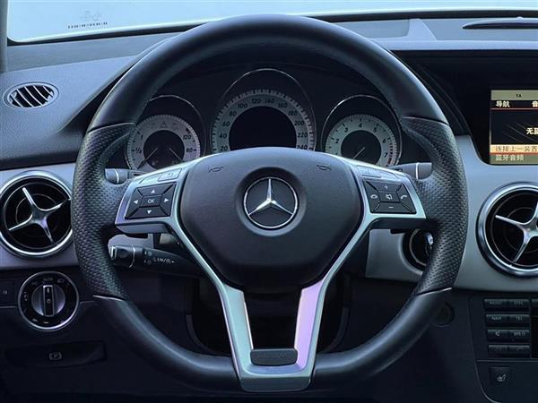 奔驰GLK级 2015款 GLK 260 4MATIC 时尚型 极致版