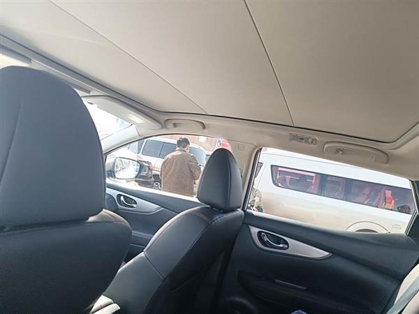 逍客 2021款 2.0L CVT豪华版