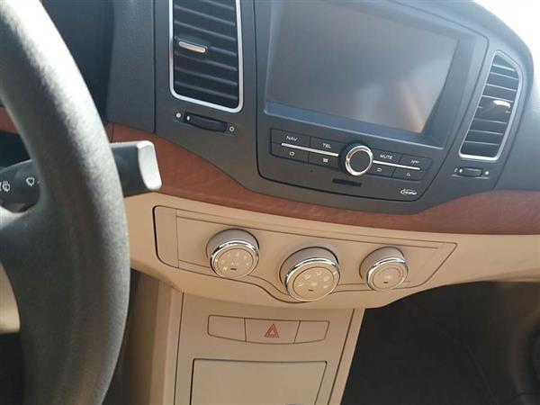 荣威350 2013款 350C 1.5L 自动迅悦版