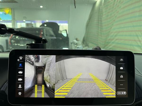 威霆 2023款 2.0T 精英版 7座