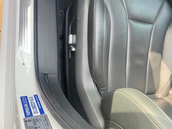 红旗H5 2020款 1.8T 自动智联旗享版