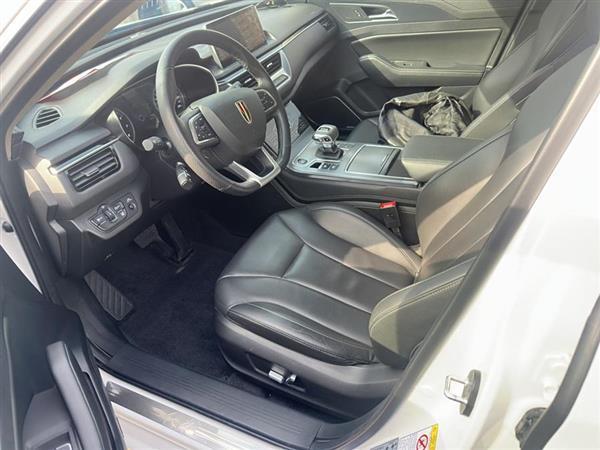 红旗H5 2020款 1.8T 自动智联旗享版
