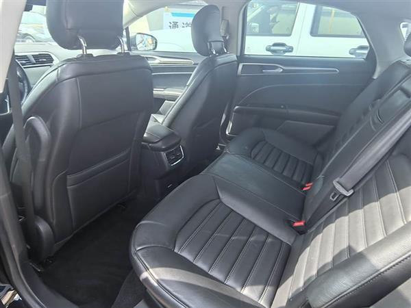 蒙迪欧 2013款 2.0L GTDi200豪华型