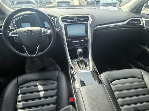 蒙迪欧 2013款 2.0L GTDi200豪华型