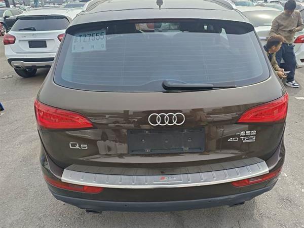 奥迪Q5 2013款 40 TFSI 舒适型