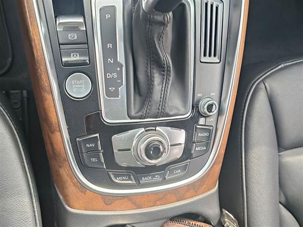 奥迪Q5 2013款 40 TFSI 舒适型