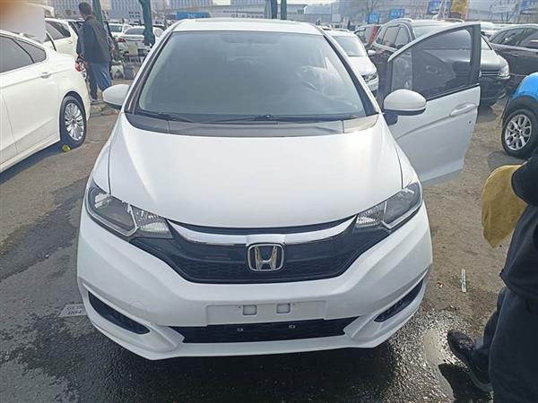 飞度 2018款 1.5L CVT舒适天窗版