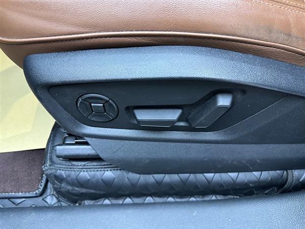 奥迪Q7 2021款 45 TFSI quattro S line运动型
