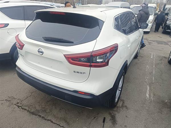 逍客 2022款 2.0L CVT XV智享版
