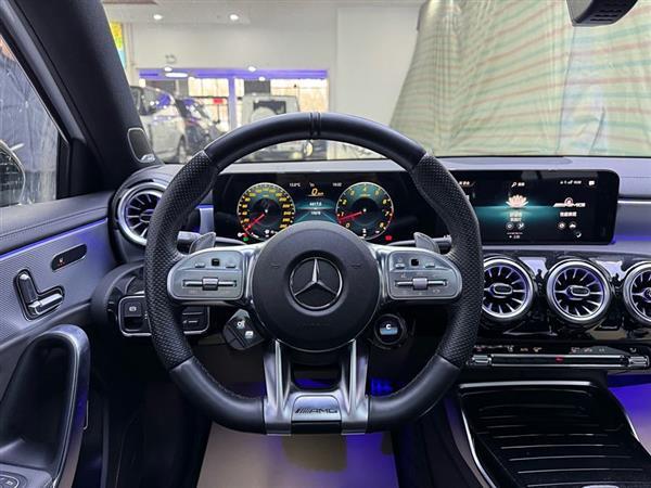 奔驰A级AMG 2022款 AMG A 35 L 4MATIC