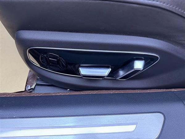 奥迪A8 2019款 A8L 50 TFSI quattro 豪华型