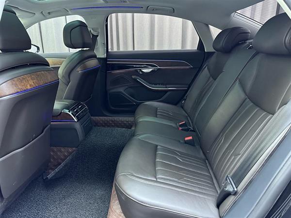 奥迪A8 2019款 A8L 50 TFSI quattro 豪华型