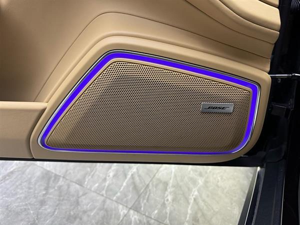 Panamera 2017款 Panamera 4 行政加长版 3.0T