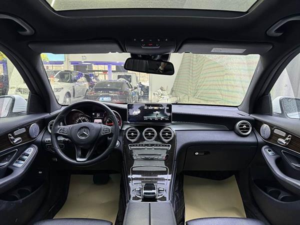 奔驰GLC 2016款 GLC 260 4MATIC 豪华型