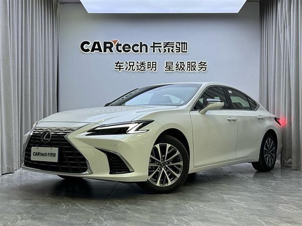 雷克萨斯ES 2025款 200 臻享版