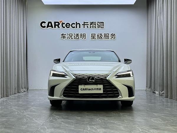 雷克萨斯ES 2025款 200 臻享版