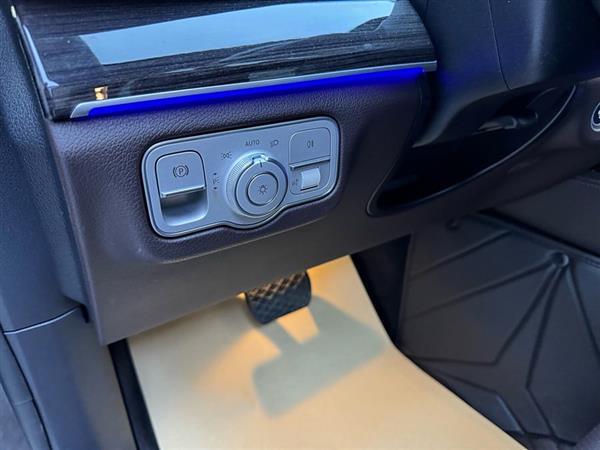 奔驰GLE 2023款 GLE 350 4MATIC 时尚型