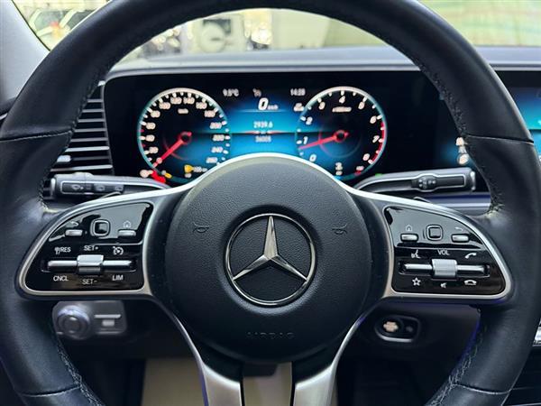 奔驰GLE 2023款 GLE 350 4MATIC 时尚型