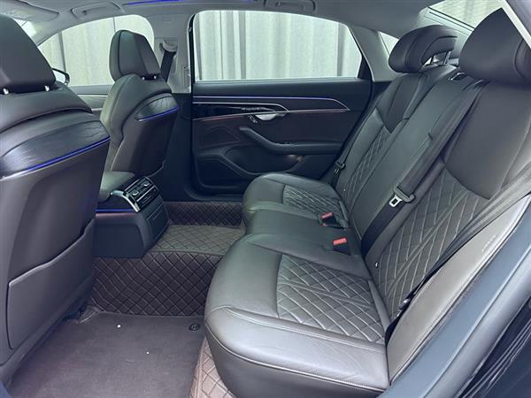 奥迪A8 2021款 A8L 50 TFSI quattro 舒适型