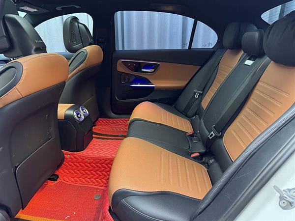 奔驰C级 2022款 C 260 L 运动版