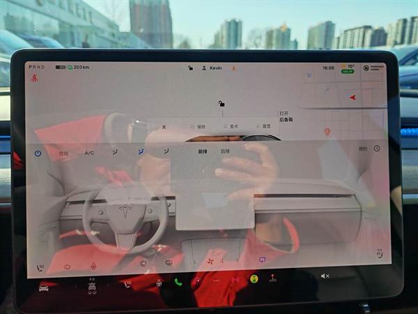 Model 3 2022款 Performance高性能全轮驱动版