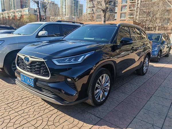 汉兰达 2022款 双擎 2.5L 四驱尊贵版 7座