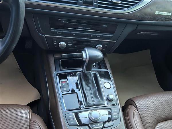 奥迪A6L 2014款 50 TFSI quattro 豪华型