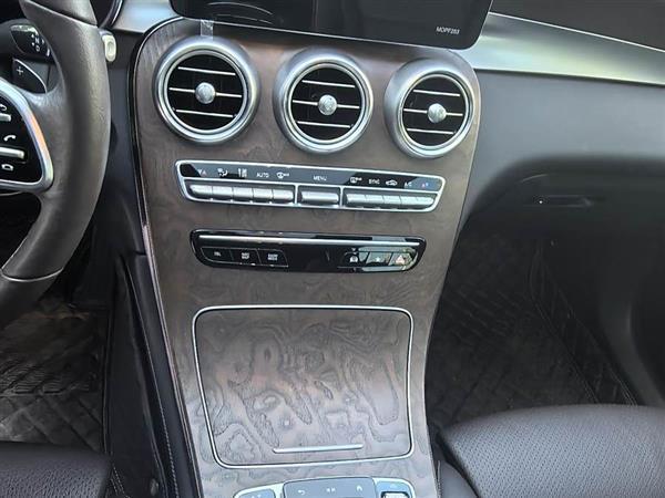 奔驰GLC 2020款 GLC 260 L 4MATIC 豪华型