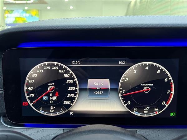 奔驰E级 2019款 E 300 L 运动时尚型
